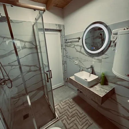 ゲストハウス Serenity